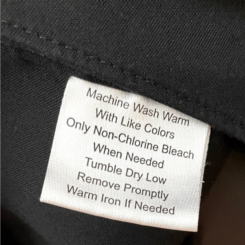 Jos. A Banks LS Black Button down Dress Shirt, Mens 16-33 - Picture 5 of 5